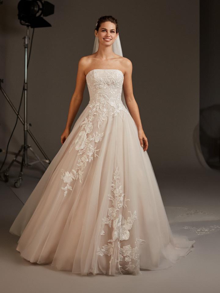 Pronovias