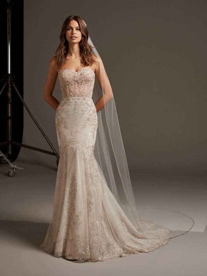 Pronovias