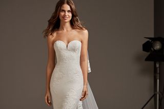 Pronovias