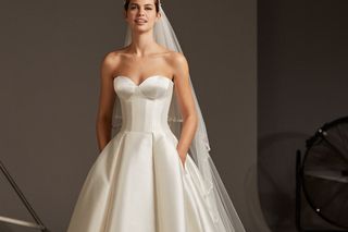 Pronovias