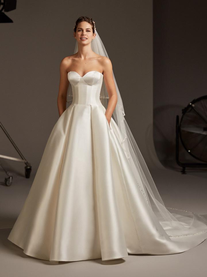 Pronovias