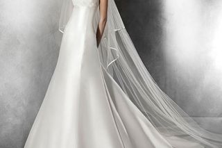 Pronovias