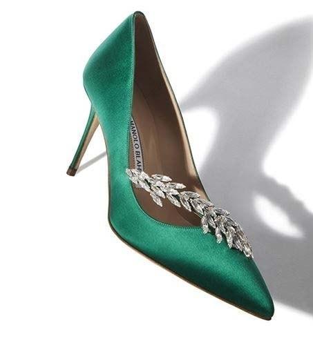 30 espectaculares zapatos de invitada con pedrería