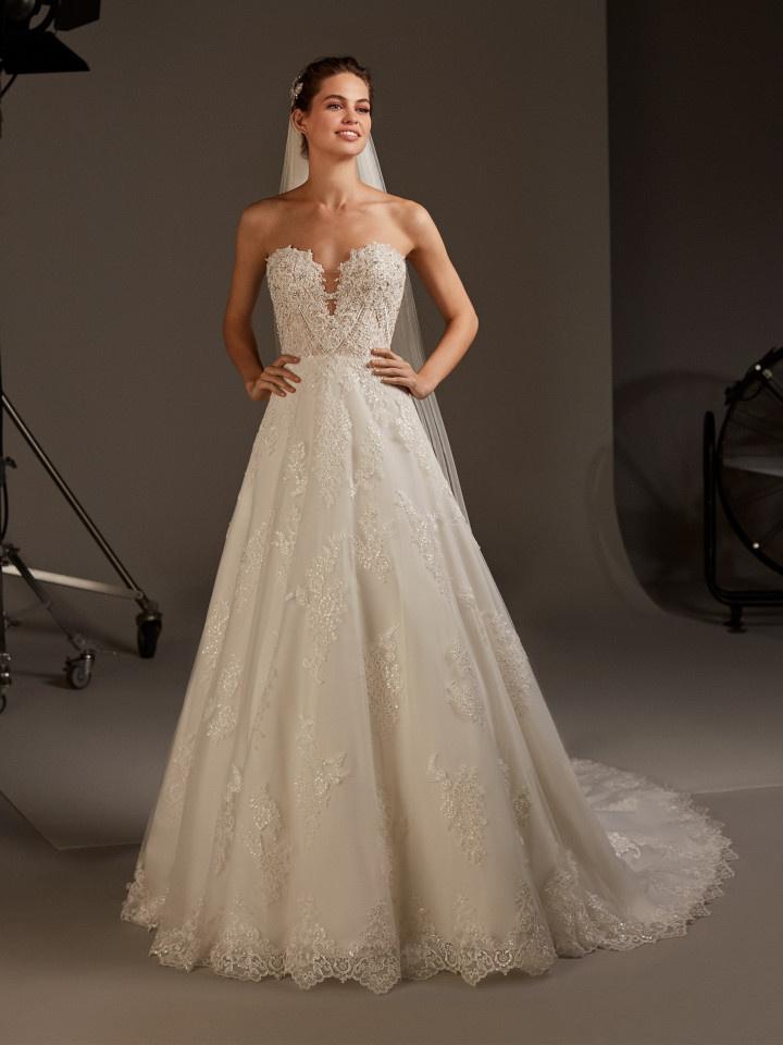 Pronovias