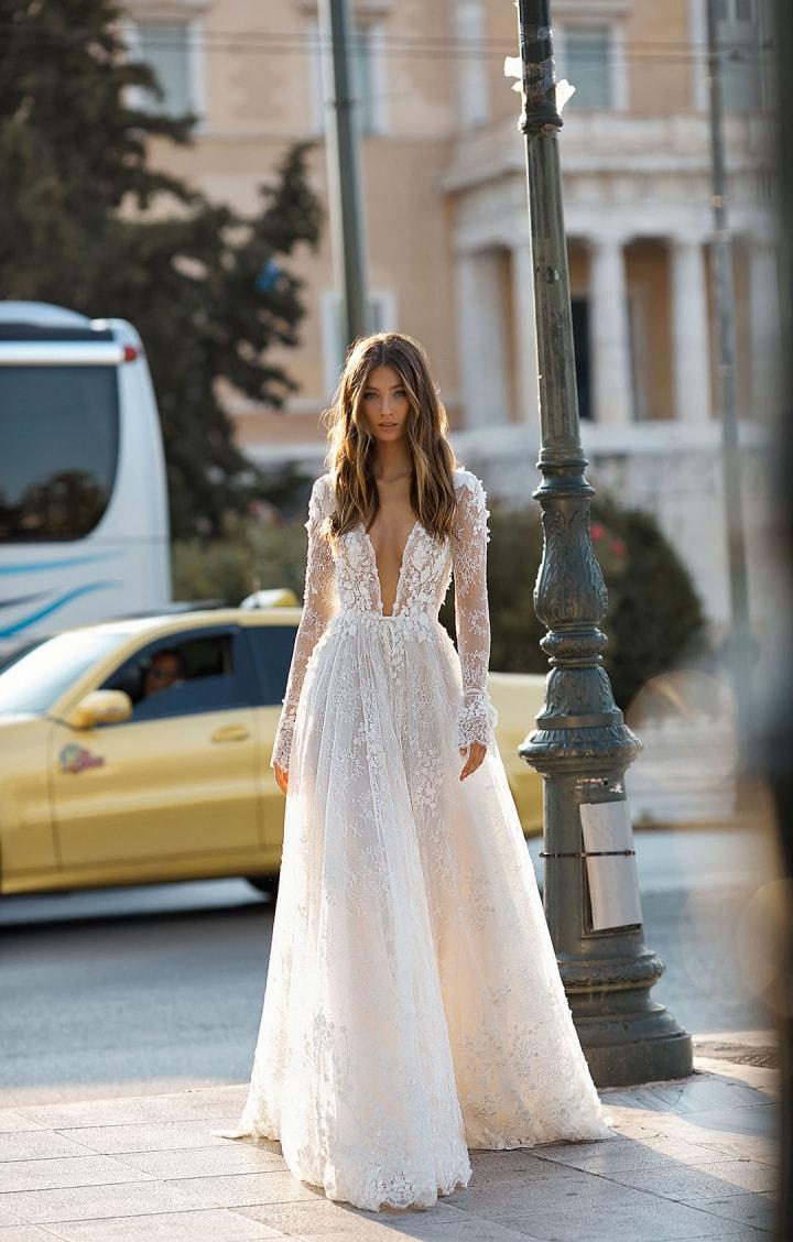 Vestidos de novia Berta Bridal 2019: ¡máxima sensualidad!