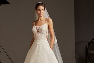 Pronovias