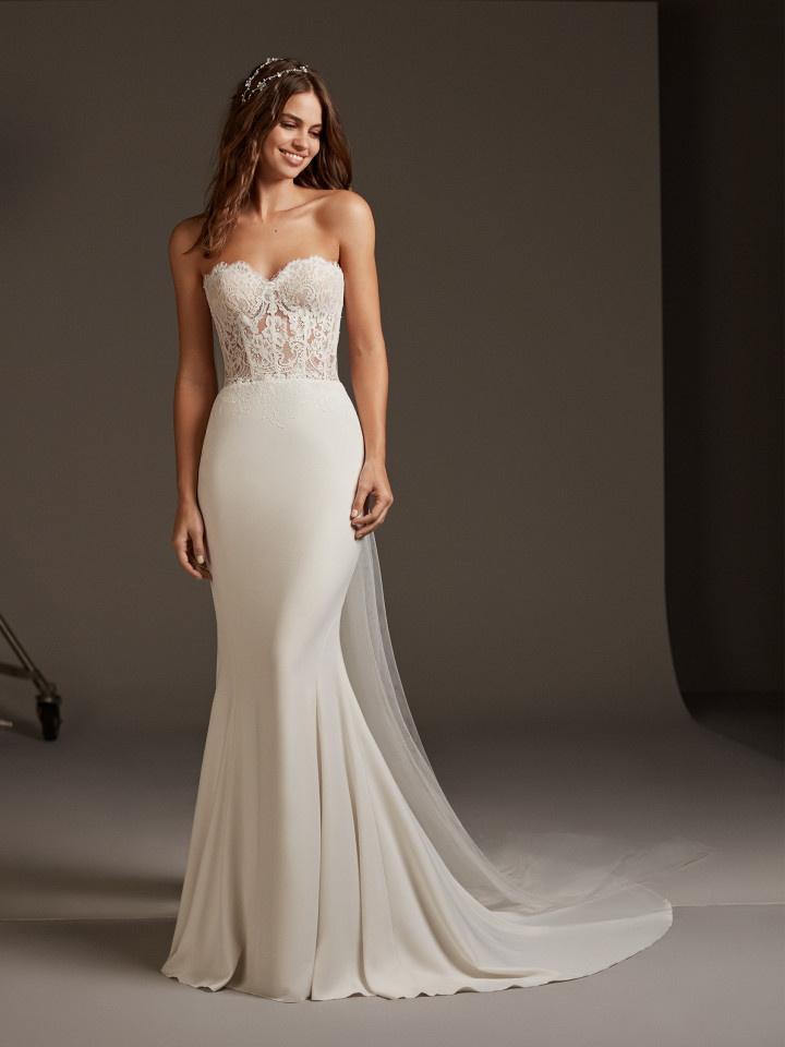 Pronovias