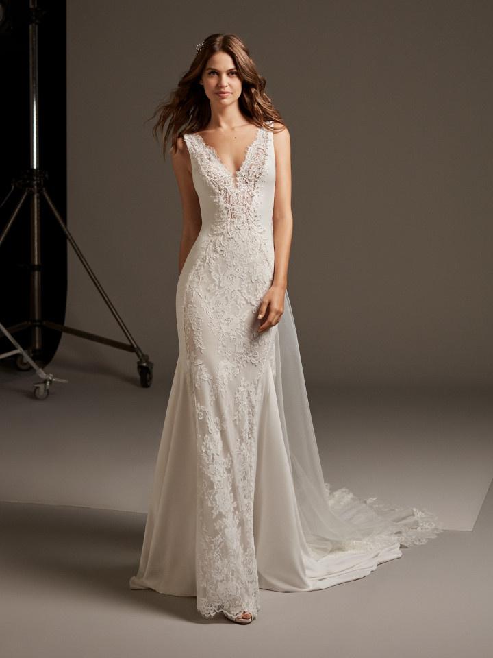 Pronovias