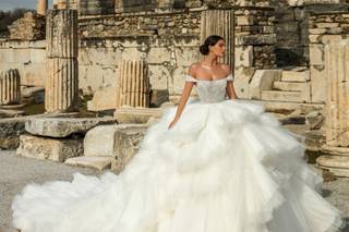 Vestidos de novia voluminosos con volantes para el día de la boda