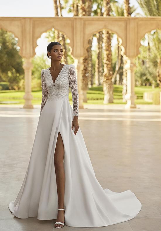 Vestido novia sencillo manga larga y muy elegante