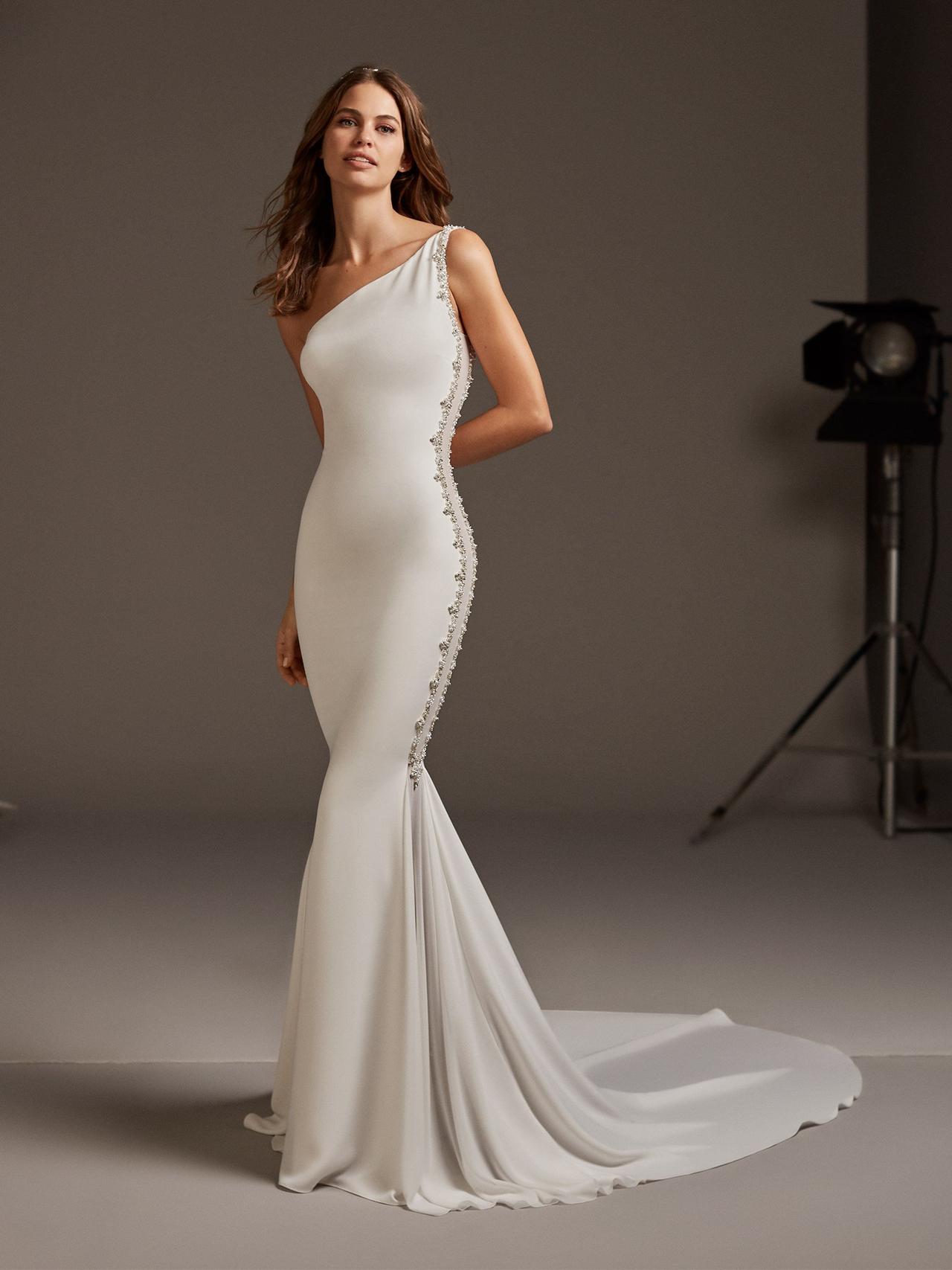 Pronovias