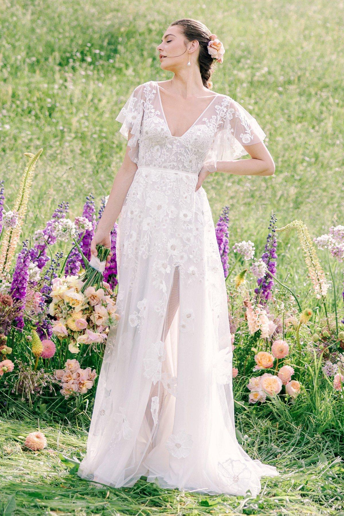 Guia pegatina Misericordioso 50 vestidos de novia para bodas de primavera
