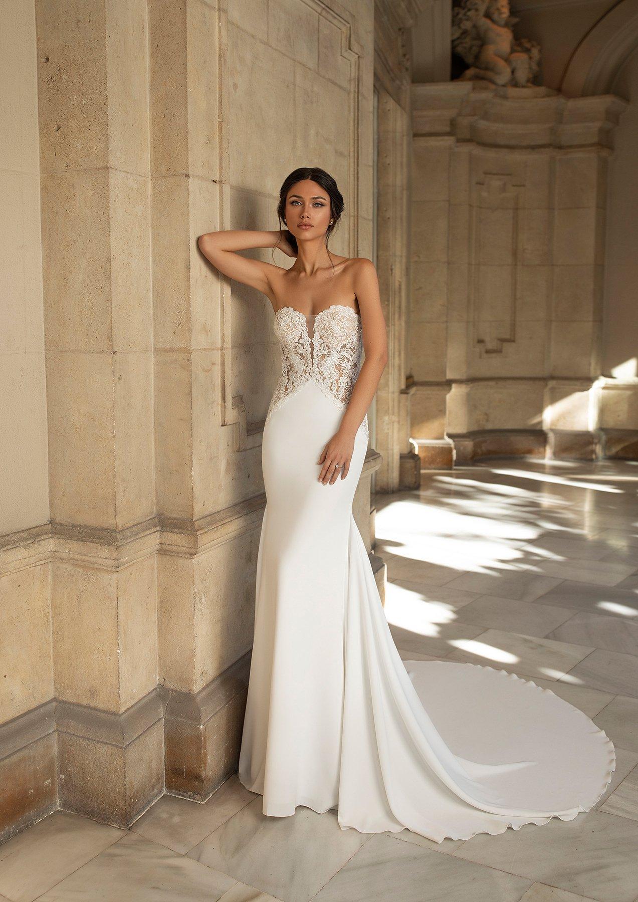 Pronovias