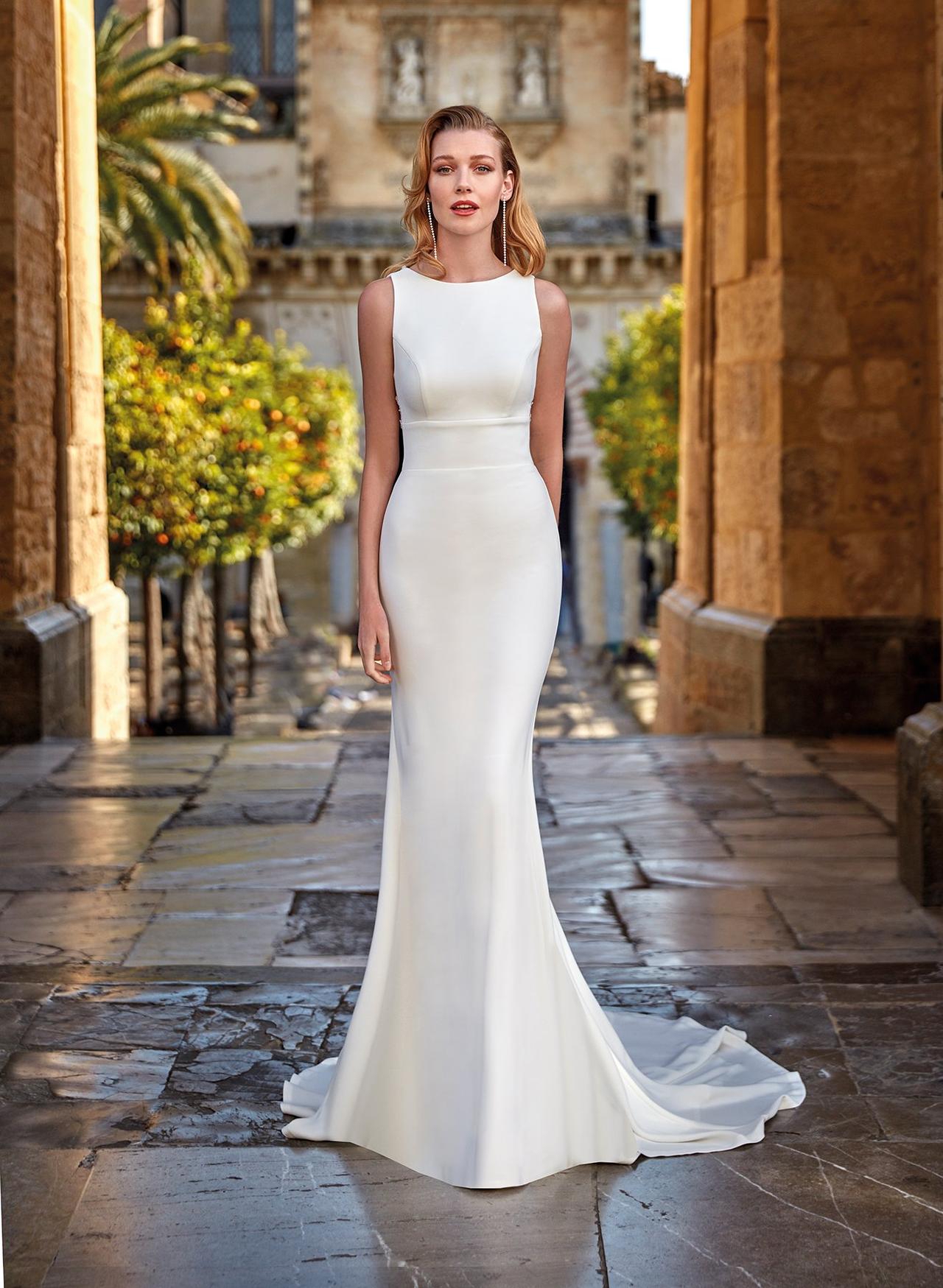 Vestidos de novia sencillos: los 100 modelos más bonitos (y elegantes)