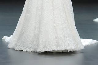 Pronovias