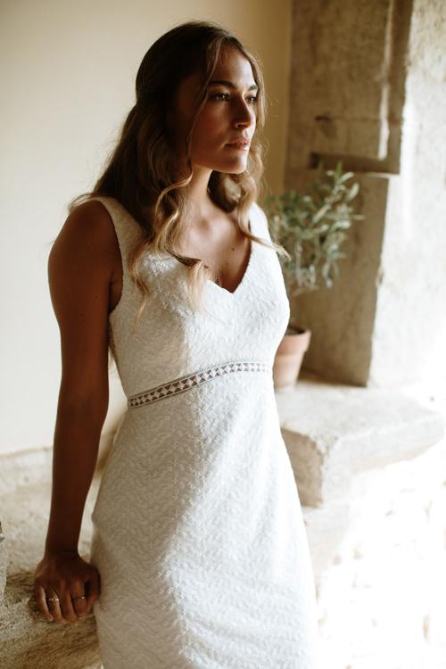 Vestido de novia imperio de la colección Blooming Light de L'Avetis 2021