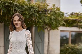 Trajes de novia manga larga con escote redondo
