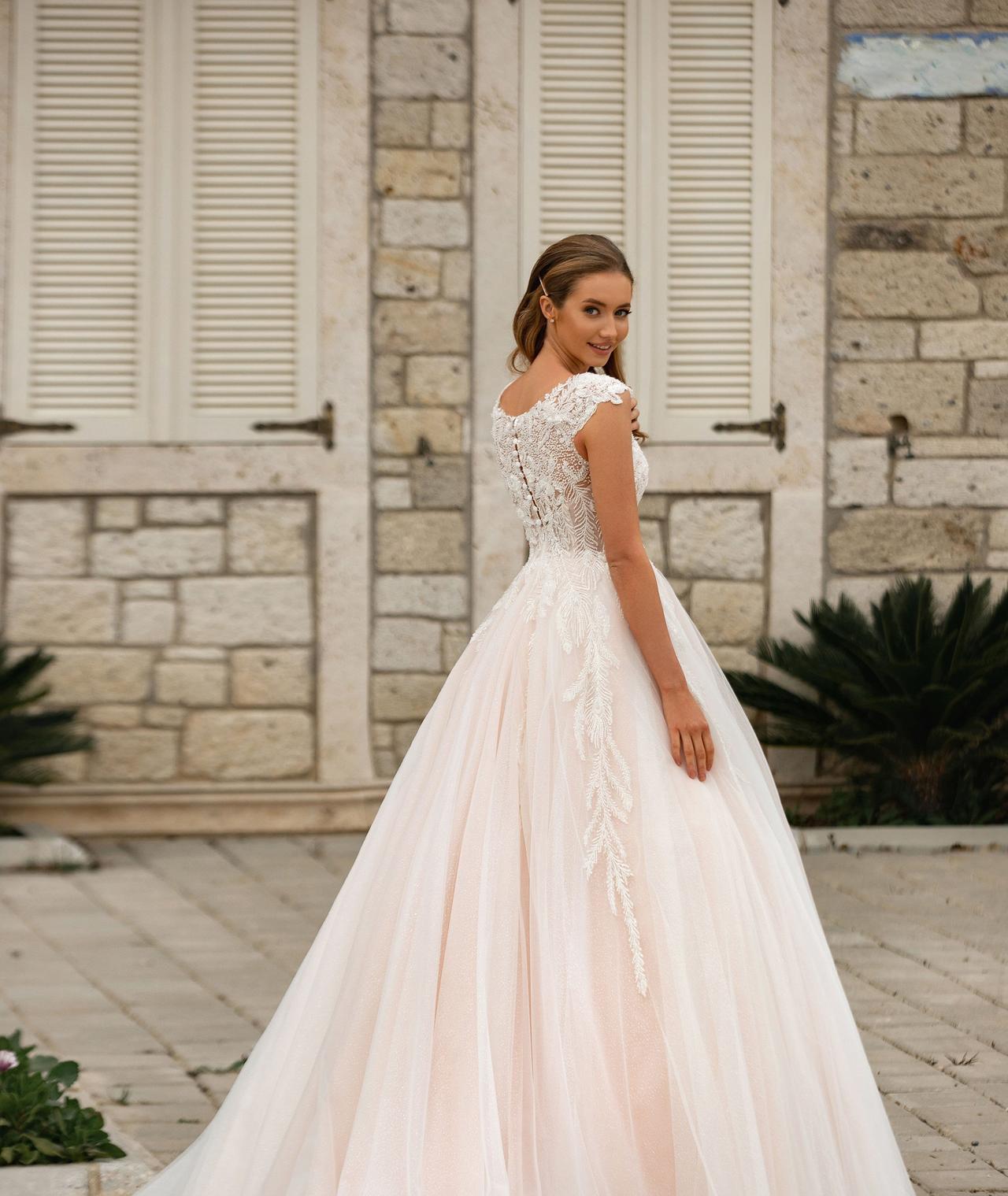 Orbita Restricciones Delicioso 100 vestidos de novia de corte princesa para tu boda. ¿Lista para volverte  a enamorar?