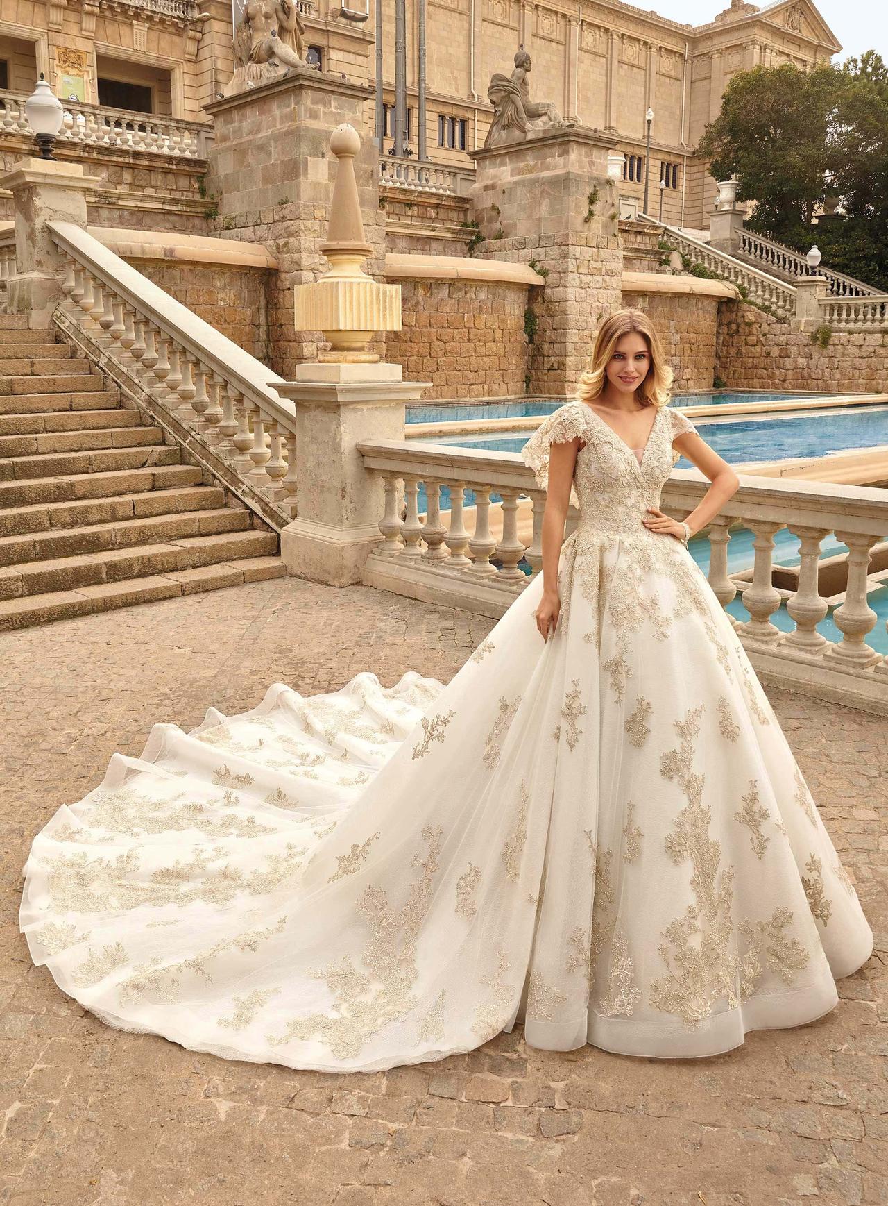 Vestidos de novia online dorados