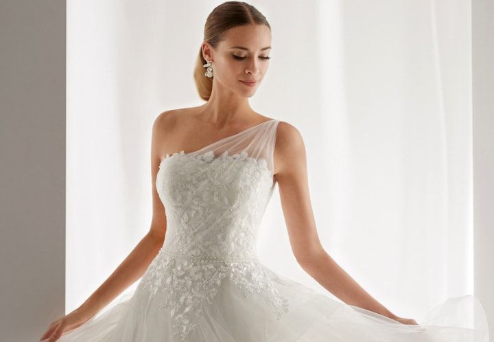 30 vestidos de novia con asimétrico: ¡tips básicos antes de