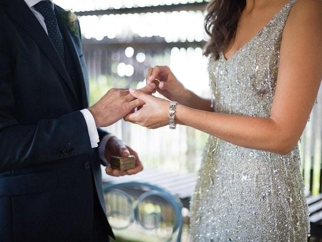 Leafhopper Weddings