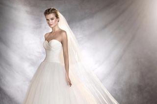 Pronovias - Pronovias 2017