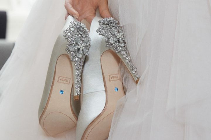 Descubre las tendencias en zapatos de novia 2019!