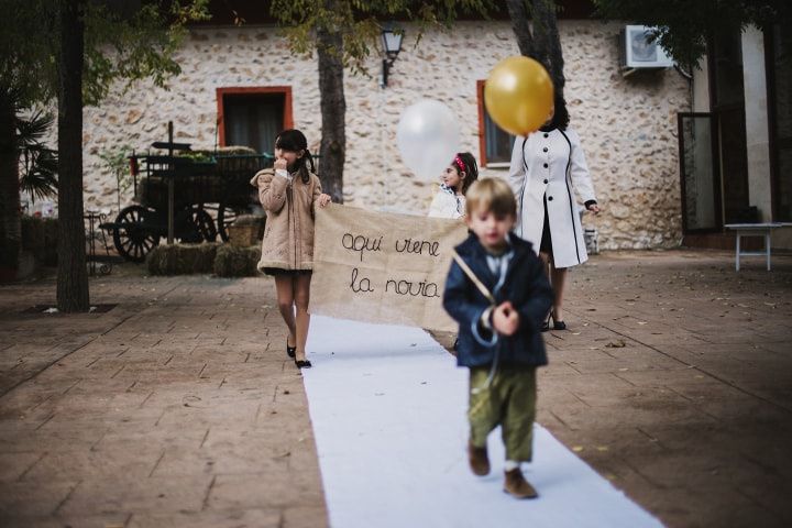 Un regalo muy dulce de padrino  Globos, Decoración con globos, Manualidades