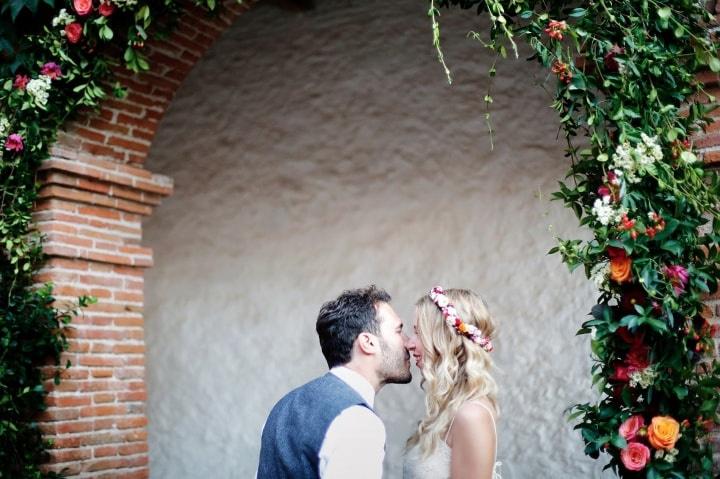 Leafhopper Weddings