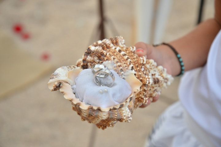 Porta Alianzas de Madera, Decoración Boda