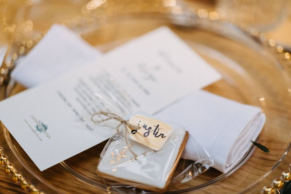 Etiquetas boda personalizadas con lettering