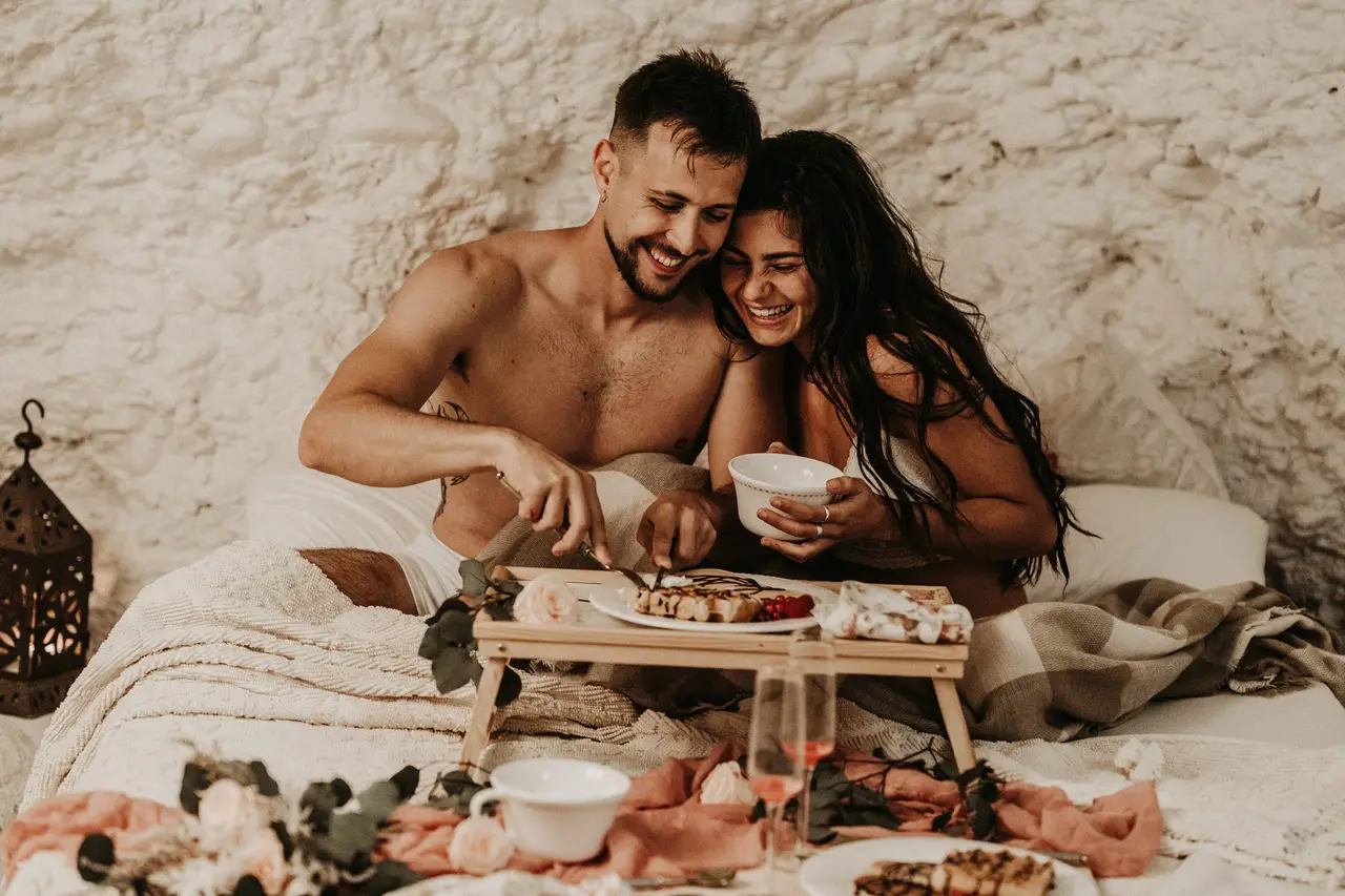 Desayuno romántico. ¡La mejor manera de sorprender a tu pareja!