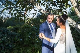 Moños con velo de novia altos