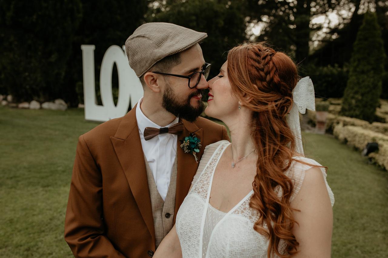 Semirecogidos novia con trenzas