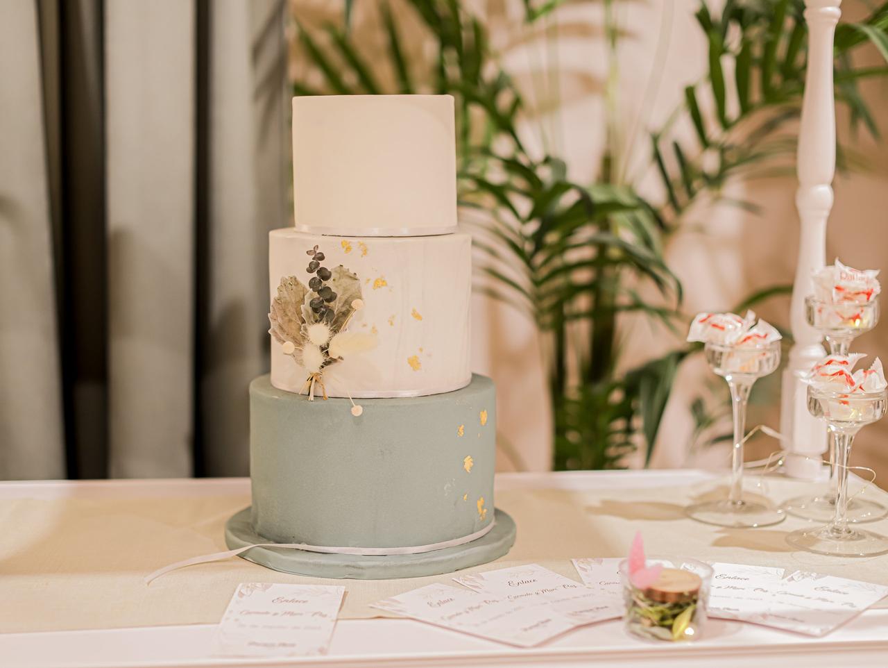 Tarta de boda bicolor