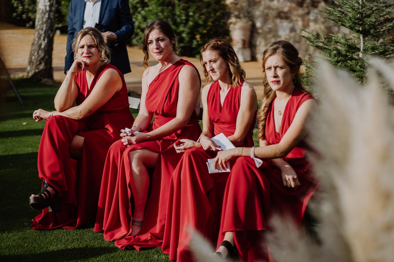 Gran cantidad de Metro coreano El dress code de las damas de honor. ¡Acierta con sus vestidos!