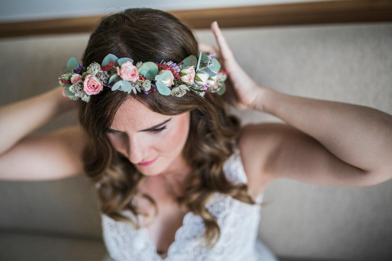 Coronas de flores para novias: ¡65 para todos los gustos y estilos!