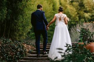 Moños altos de novia pulidos