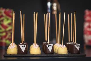 Cake pops decorados con fondant para el día de la boda