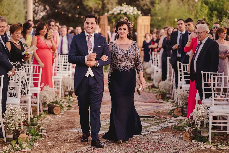 Madrinas de boda: funciones, protocolo y más