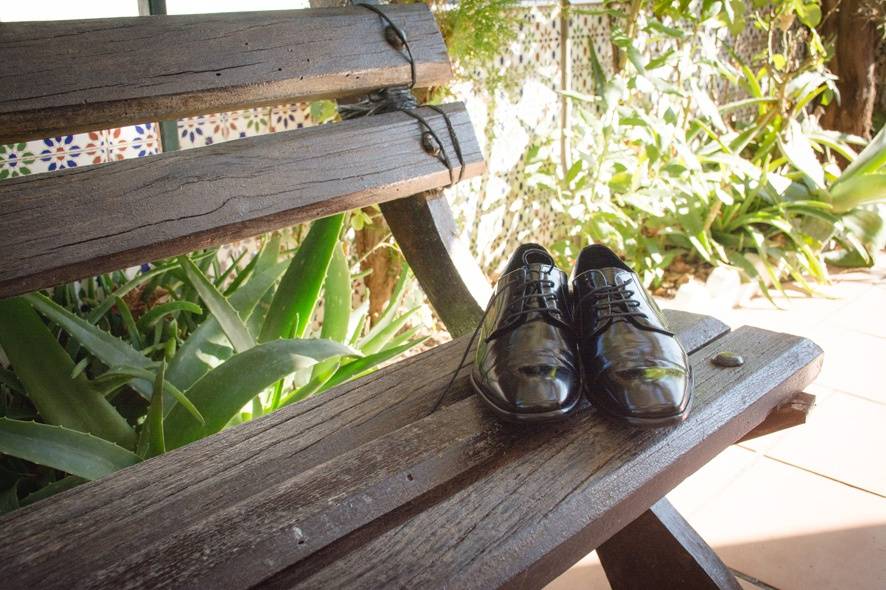 Zapatos Negros con Cordones para Completar tu Traje