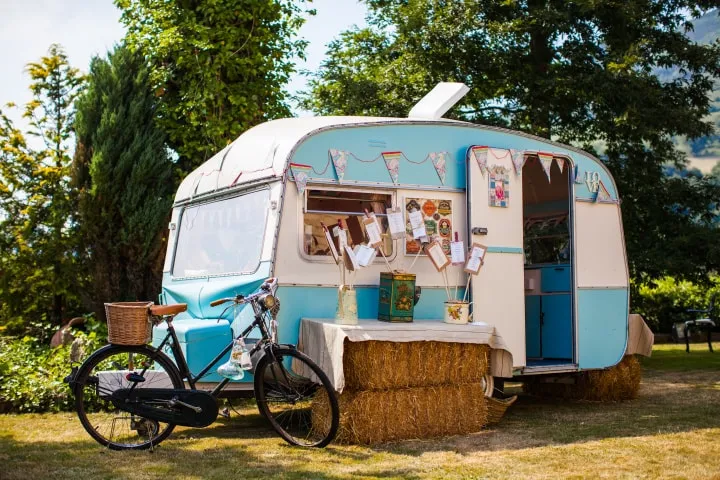 Os apetece poner una caravana o furgoneta vintage en vuestra boda