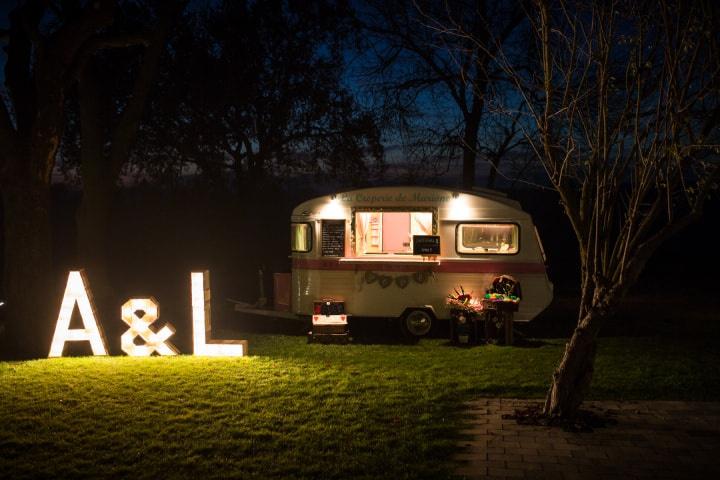 Os apetece poner una caravana o furgoneta vintage en vuestra boda