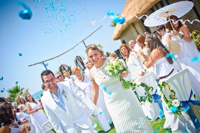 Una boda ibicenca en la playa de Zahora