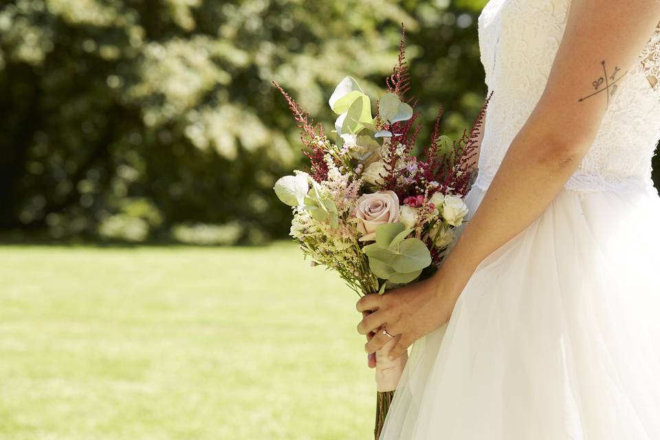 Ramos de novia y arreglos florales - Organizo mi boda