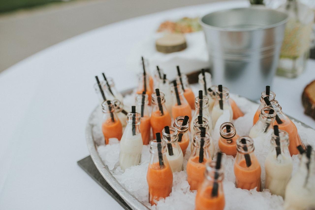 Diferentes tipos de sopas para el banquete de boda