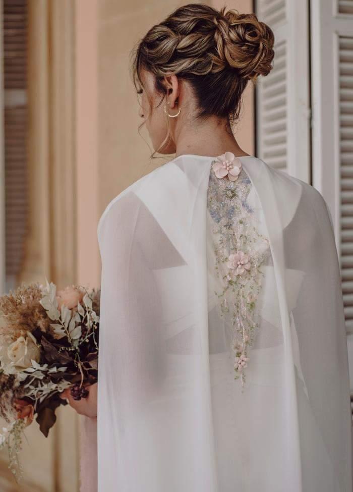 Moños de novia de estética desenfadada