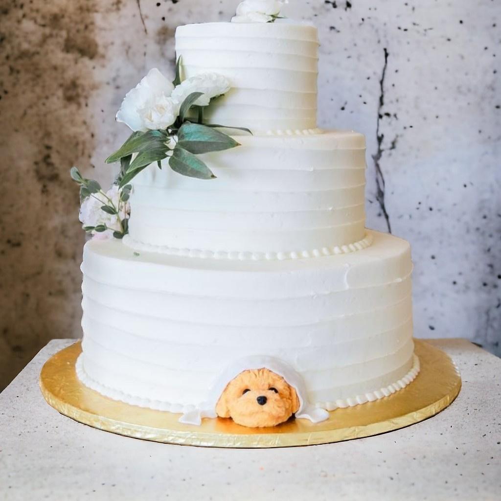 Perros en boda: tarta de boda con un perro 