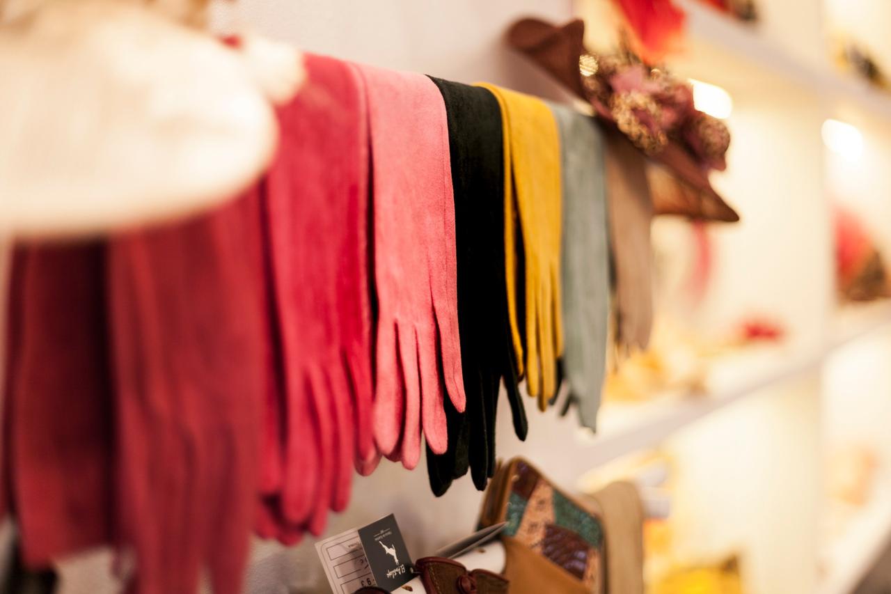 Guantes de colores para la madrina boda