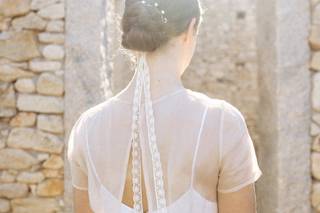 Moños bajos de novia sencillos